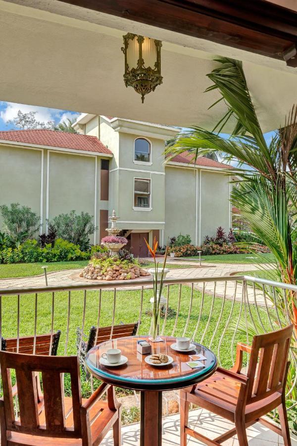 Готель Club Mahindra Acacia Palms Колва Екстер'єр фото