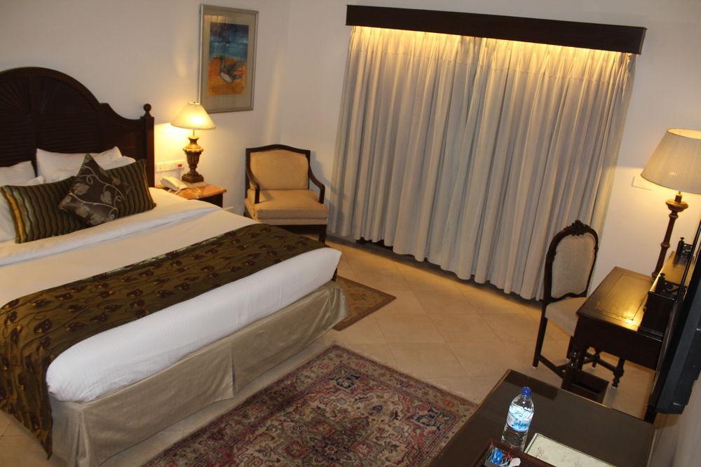 Готель Club Mahindra Acacia Palms Колва Екстер'єр фото